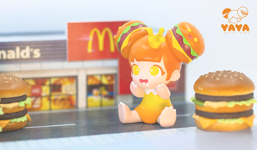 Yaya Burger (Orange) by MoeDouble LE 99