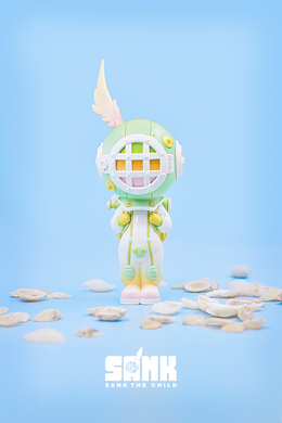 On The Way Series - The Diver Green by Sank Toys LE 499 *In Stock*