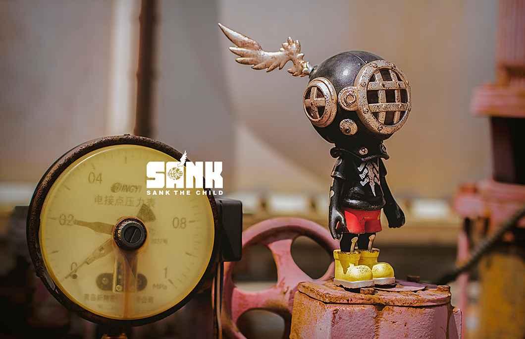 Little Sank - Darkness by Sank Toys LE 199 *Pre-Order*