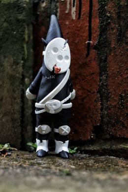 DHY Guy: The Collector by Looming Doom Toys LE 100 w/ Signed & Numbered COA